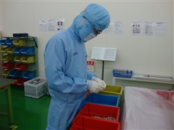 基盤搬送ケースの製造